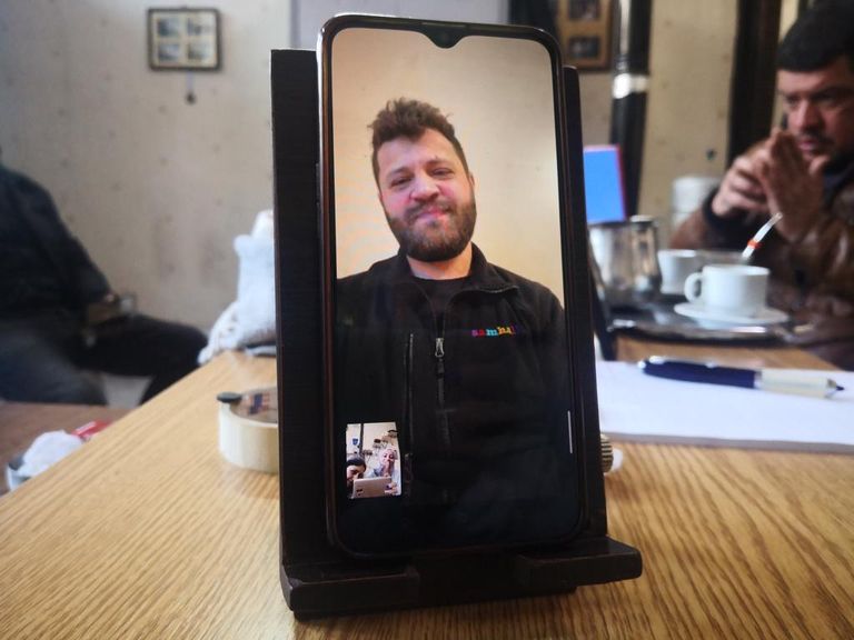 جانب من آثار الزلزال