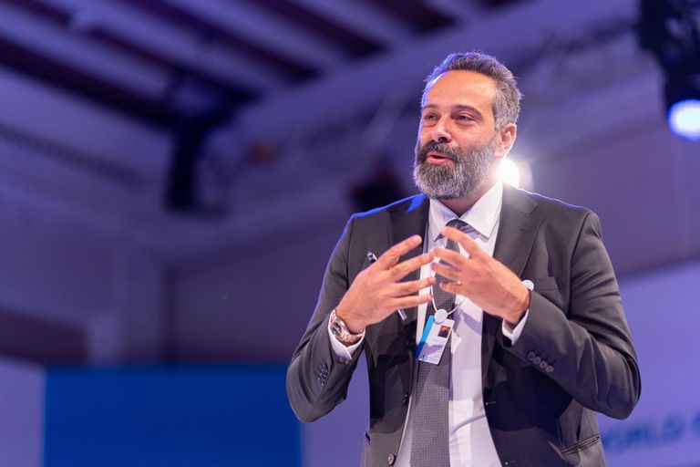 الدكتور عمران شرف