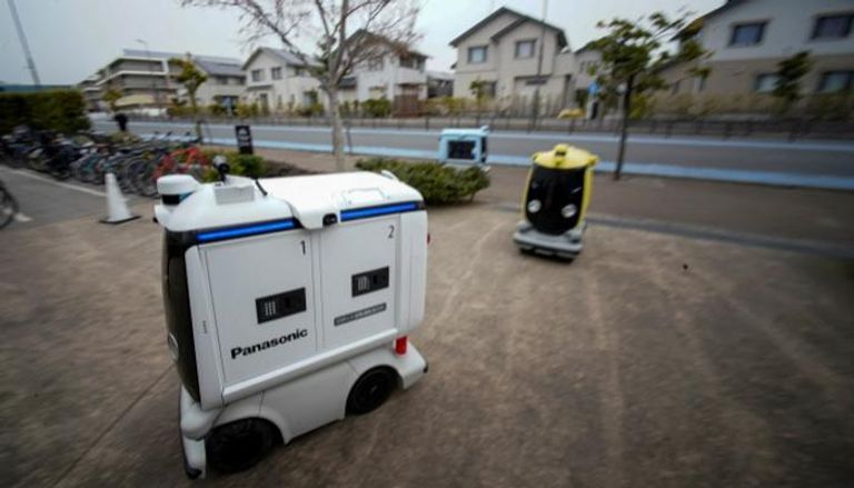 روبوت يجوب شوارع اليابان - الفرنسية