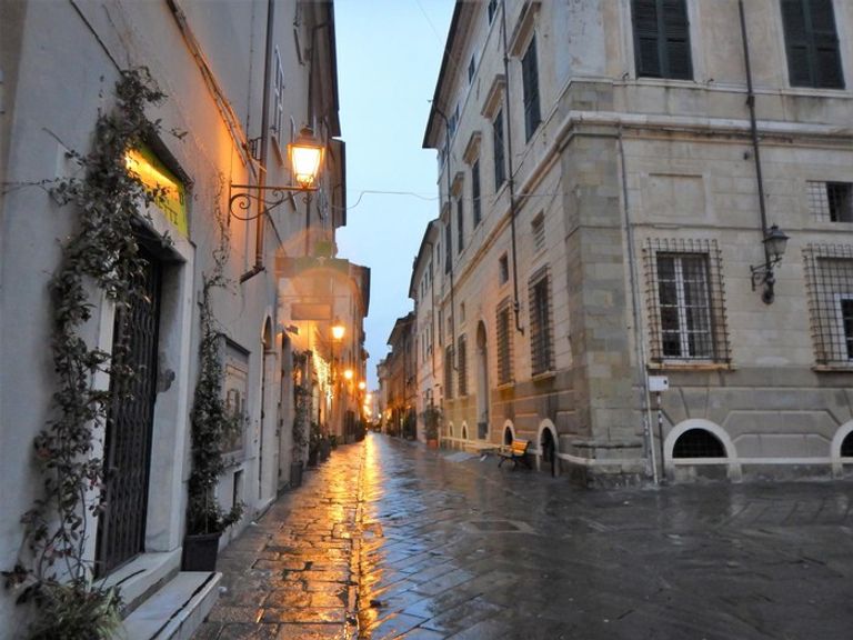 جيوفان باتيستا زانوني أحد أرخص أماكن التسوق في إيطاليا أرخص أماكن التسوق في إيطاليا…5 شوارع بأسعار معقولة