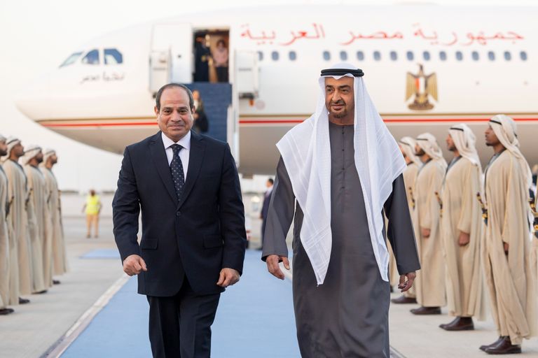 الشيخ محمد بن زايد رئيس دولة الإمارات يستقبل الرئيس المصري عبد الفتاح السيسي