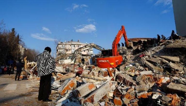  خسائر فادحة للزلزال في تركيا