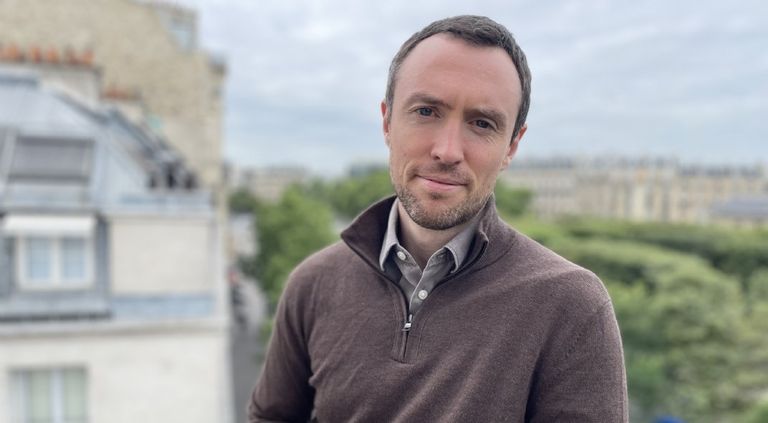 غيوم لافرتون