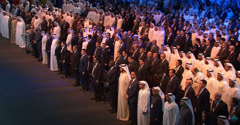 القمة العالمية للحكومات.. دقيقة صمت حدادا على ضحايا زلزال سوريا وتركيا