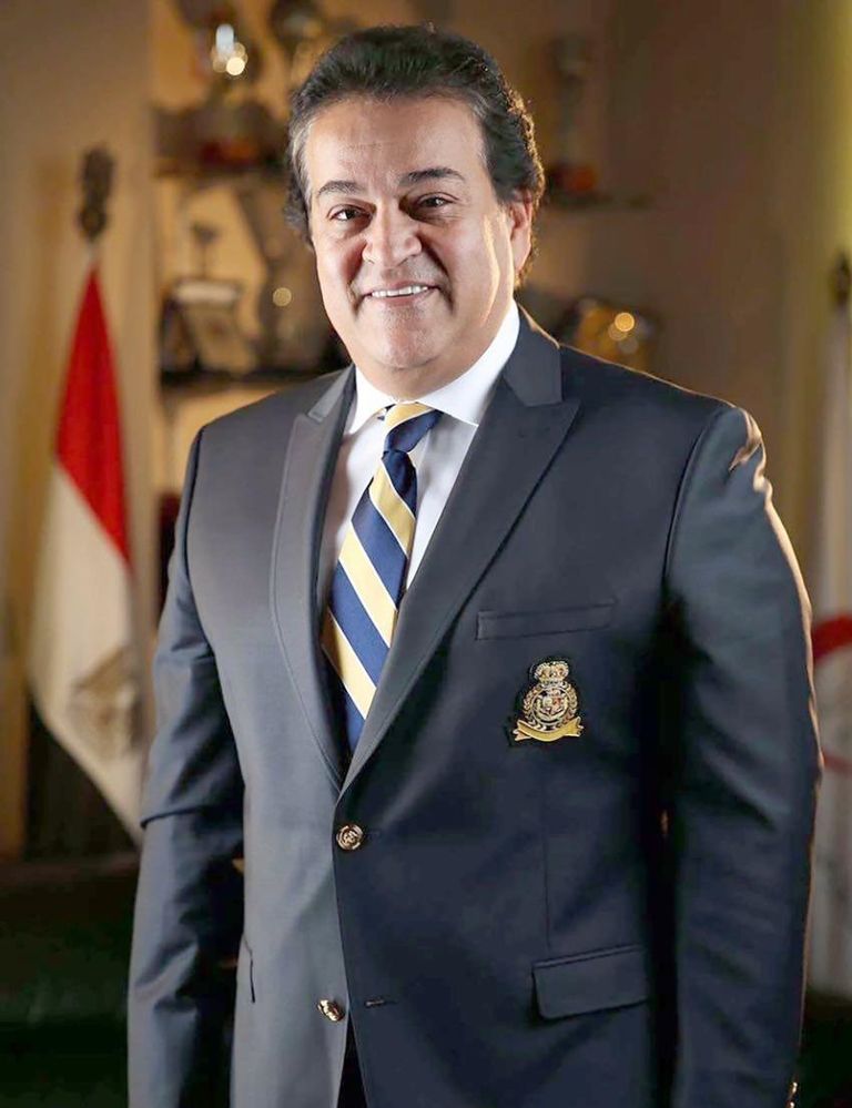 الدكتور خالد عبدالغفار وزير الصحة المصري