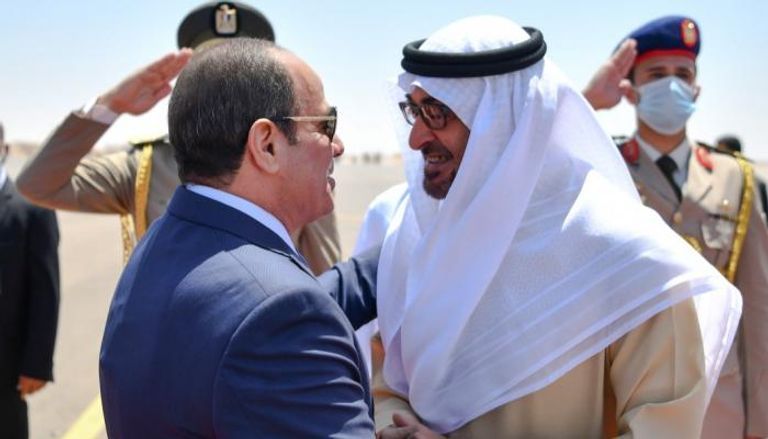 الشيخ محمد بن زايد آل نهيان رئيس دولة الإمارات والرئيس المصري