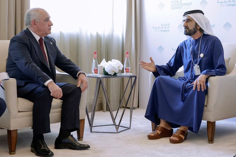 جانب من لقاء الشيخ محمد بن راشد آل مكتوم ورئيس سيشل