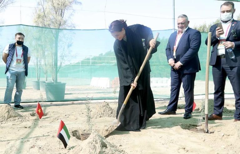 شعار وزارة التغير المناخي والبيئة الإماراتية