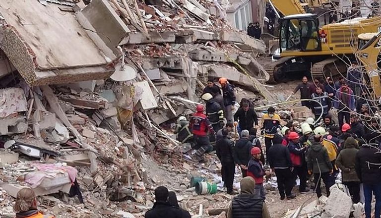الزلزال دمر مناطق بأكملها في تركيا وسوريا