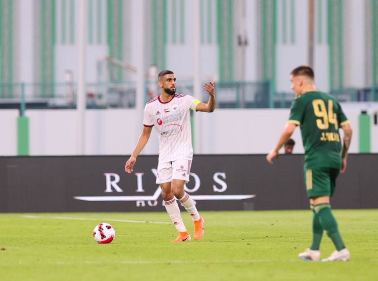 من مباراة الديربي بين الوصل والنصر في الدوري الإماراتي