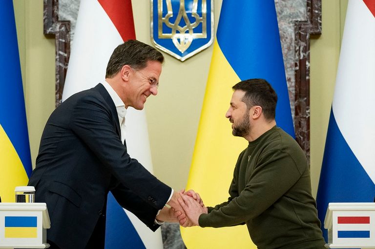 جانب من لقاء زيلينسكي ومارك روته