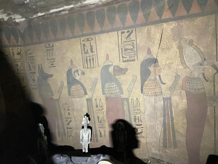 مقبرة بني سويف المزيفة