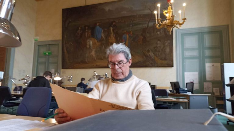 المحلل السياسي الجزائري أحمد رواجعية