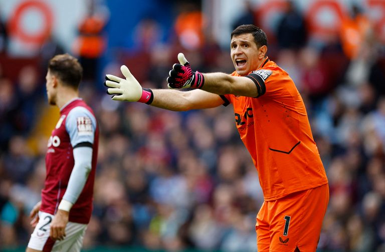 إيميليانو مارتينيز إيميليانو مارتينيز