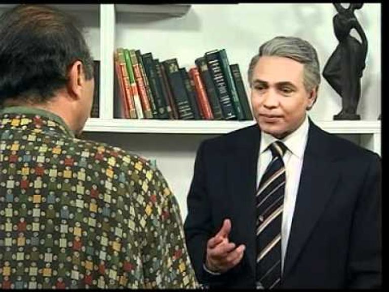 الأديب المصري يوسف السباعي