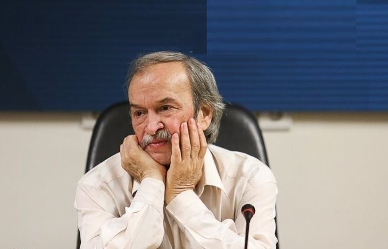 عازف الناي والموسيقي الإيراني حسن ناهد