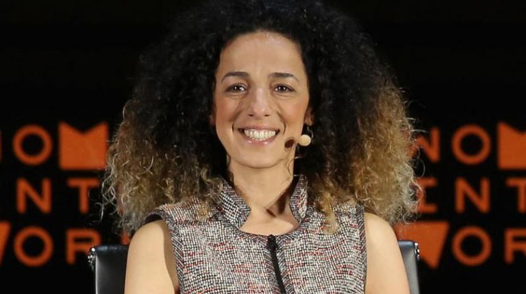 لقاء ماكرون وناشطة إيرانية