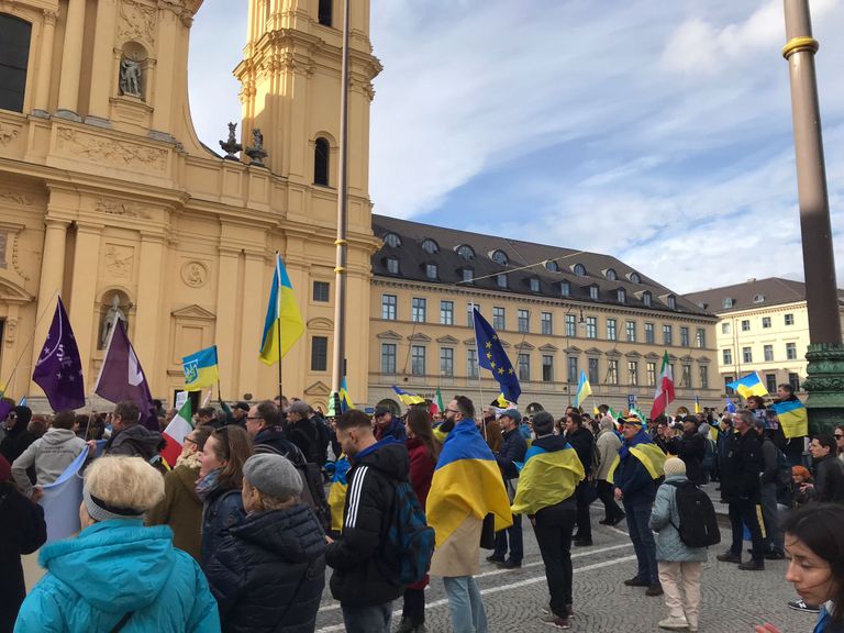 جانب من المظاهرة أمام مؤتمر ميونخ للأمن