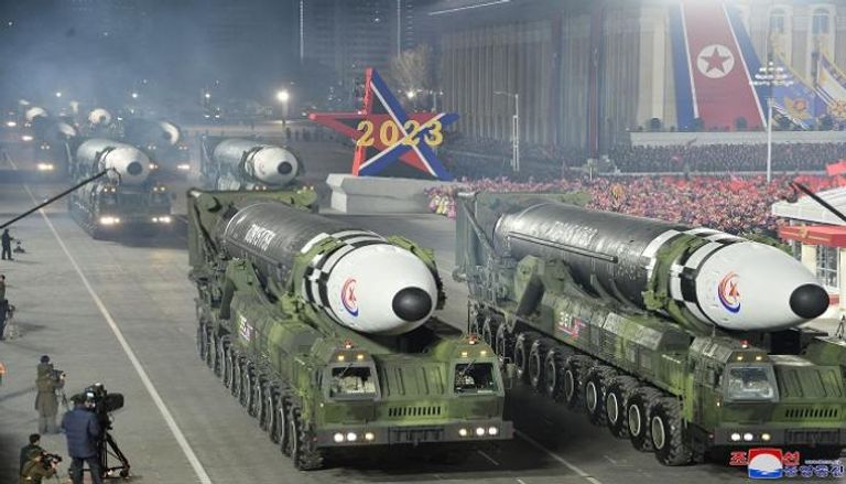 عرض عسكري بمناسبة الذكرى السنوية لتأسيس جيش كوريا الشمالية - رويترز