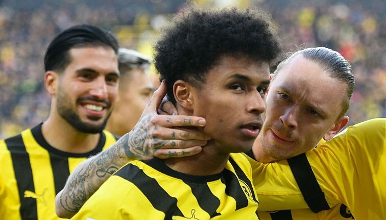 فريق بروسيا دورتموند بايرن ميونخ بطل الدوري الألماني في آخر 10 سنوات