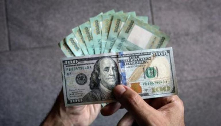 تعاملات الدولار الأمريكي في لبنان - أرشيفية