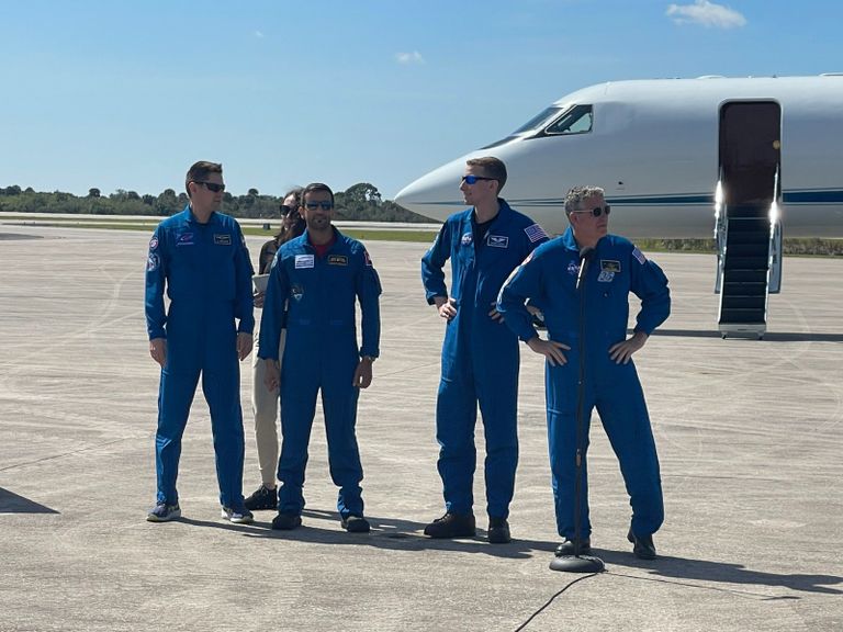 رائد الفضاء الإماراتي سلطان النيادي