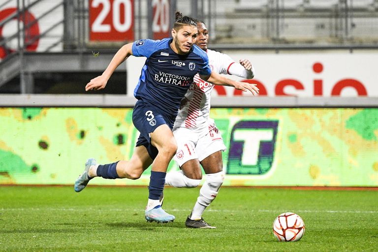 جوان حجام الموهبة جوان حجام