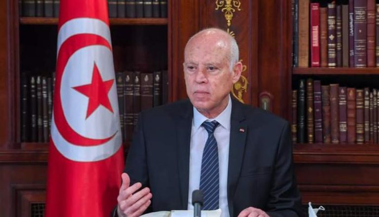 الرئيس التونسي قيس سعيد قاعة الجلسات بالبرلمان التونسي