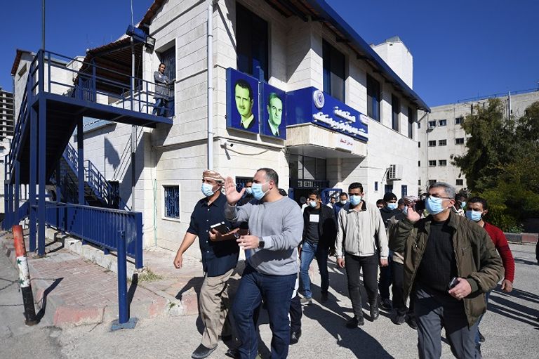 جانب من زيارة الوفد الطبي الإماراتي إلى سوريا