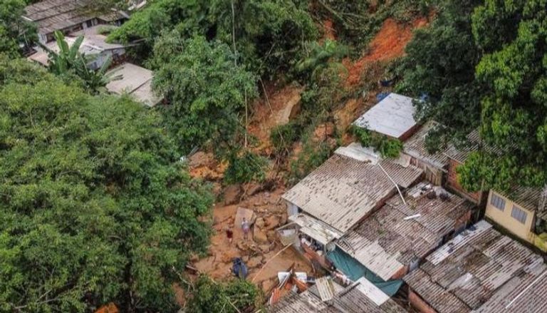 جانب من آثار الفيضانات في البرازيل