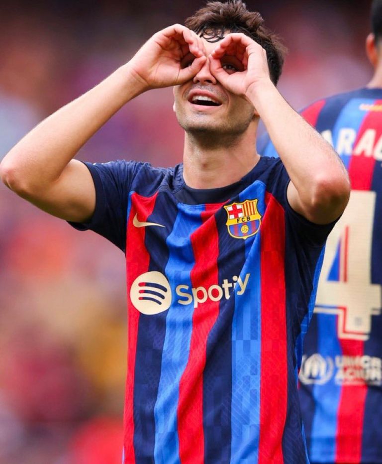 احتفال بيدري جارناتشو وأنتوني ثنائي مانشستر يونايتد