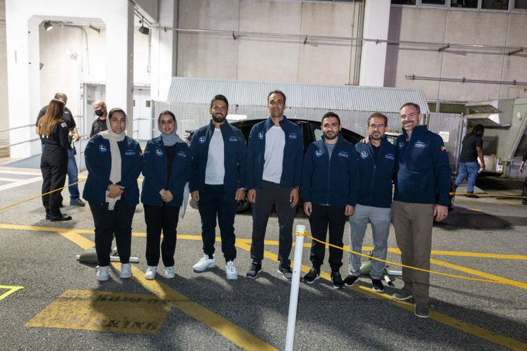 فريق مركز محمد بن راشد للفضاء