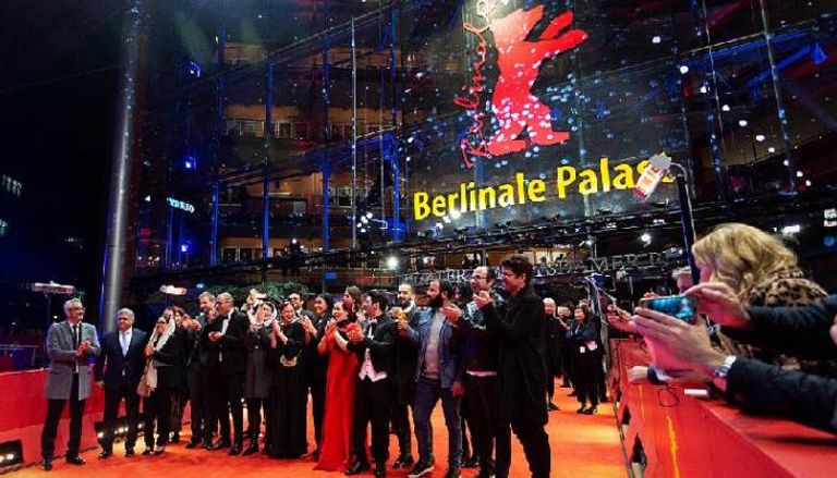 مهرجان برلين السينمائي ينهي دورة زاخرة بالنجوم بعد نسختين مصغرتين بسبب الجائحة