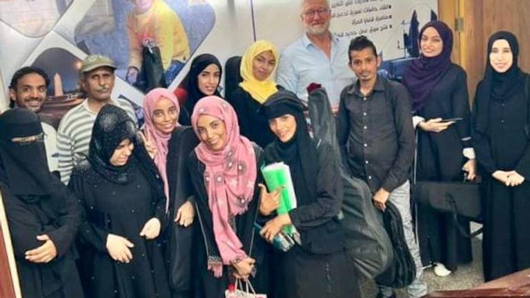 دورة تدريبية تحتضنها مؤسسة عدن للعلوم والفنون