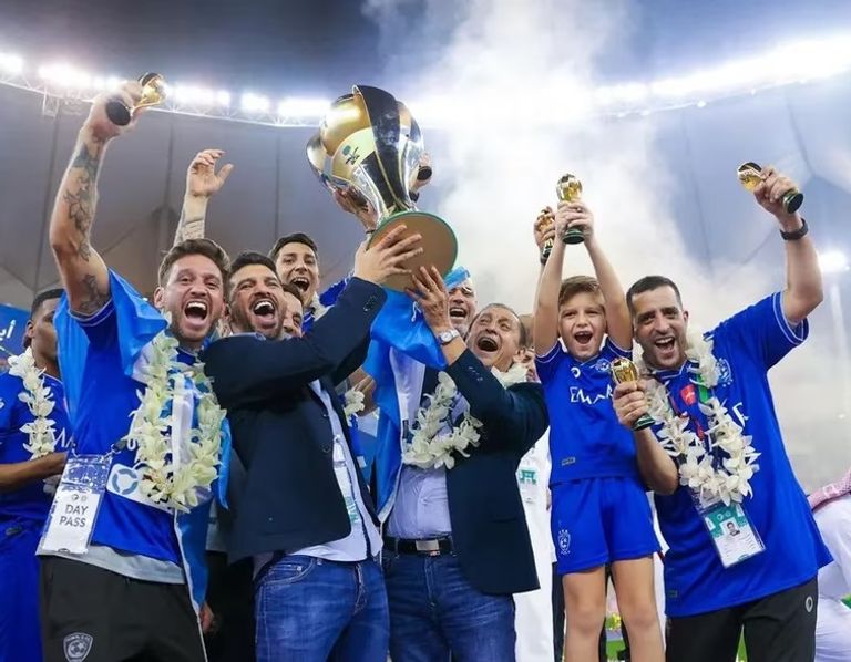 رامون دياز مدرب الهلال بطل الدوري السعودي