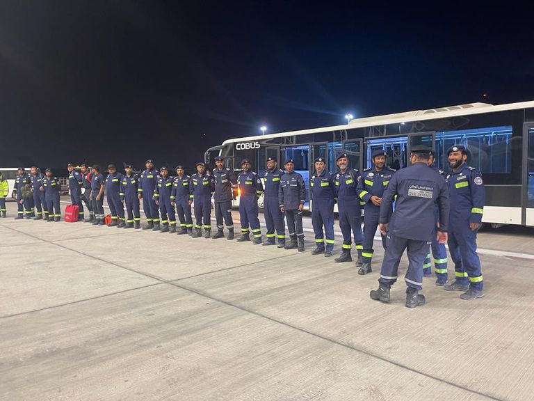 عودة فريق البحث والإنقاذ الإماراتي بعد انتهاء مهمته في سوريا