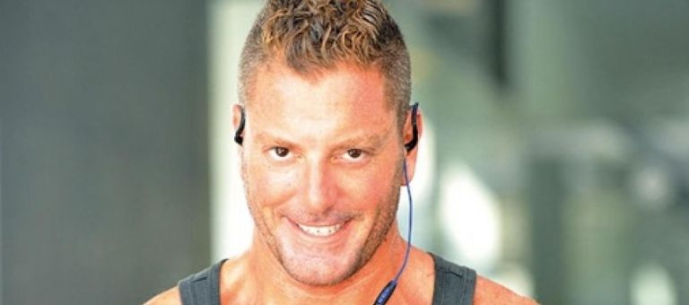 الفنان تامر هجرس