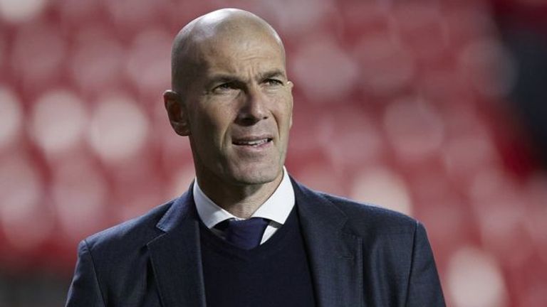 زين الدين زيدان مدرب ريال مدريد السابق