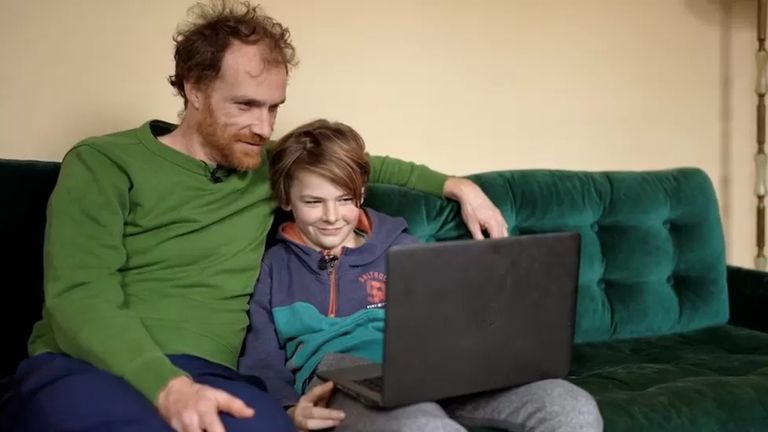 يوتيوب يواجه شكوى بشأن جمع بيانات نحو 5 ملايين طفل في بريطانيا