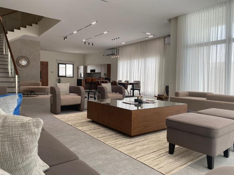 منتجع بيلا بيتش فيلا الأشخرة أحد أفضل الفنادق في الأشخرة شواطئ ومحميات رائعة في الأشخرة