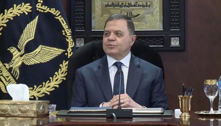  وزير الداخلية المصري اللواء محمود توفيق- أرشيفية