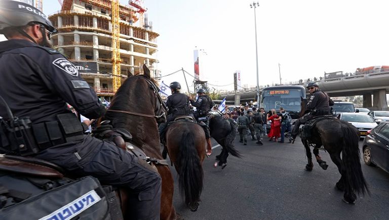 جانب من الاحتجاجات على قانون الإصلاح القضائي بإسرائيل