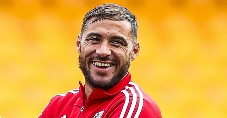 يوسف بلايلي رياض محرز ومحمد صلاح