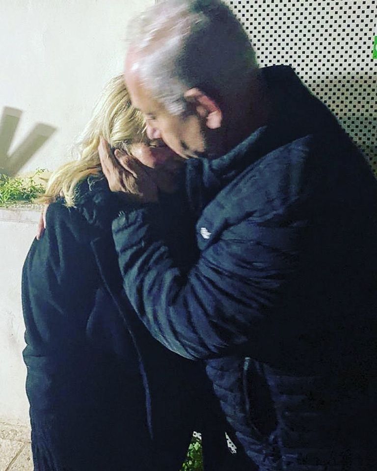 سارة برفقة نتنياهو بعد عودتها للمنزل