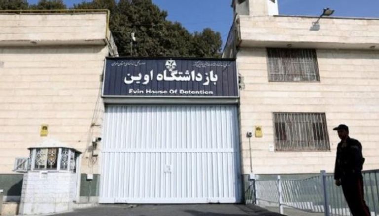 المعتقلات في السجون الإيرانية يرفضن الاستسلام