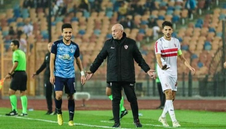 الزمالك  وبيراميدز 