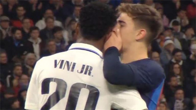 كلاسيكو الأرض بين ريال مدريد وبرشلونة