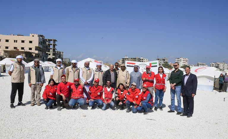 المخيم يتسع لـ300 شخص