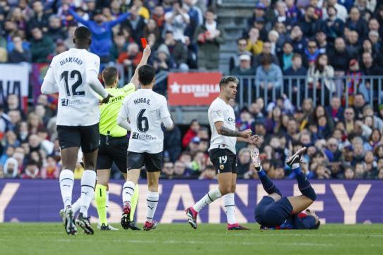 أراوخو  رونالد أراوخو لاعب برشلونة