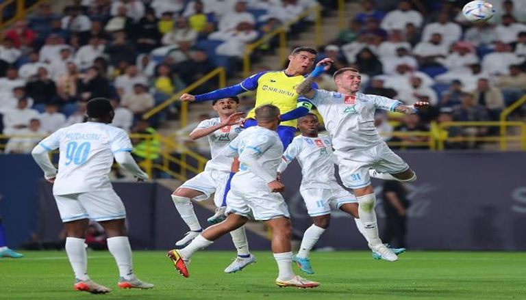 جانب من مباراة النصر والباطن رونالدو في مباراة النصر والباطن
